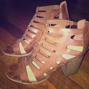 Brown Indigo rd heels